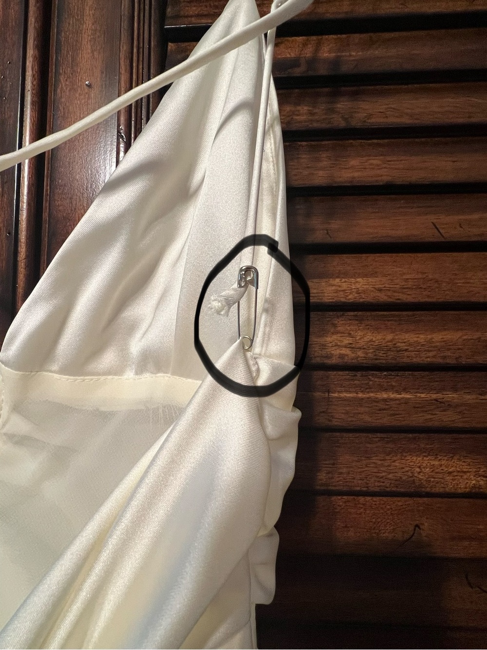 NWT “FLAWED” Zara Ivory Satin Maxi Slip Dress with Front Keyhole Size Small - Picture 7 of 16